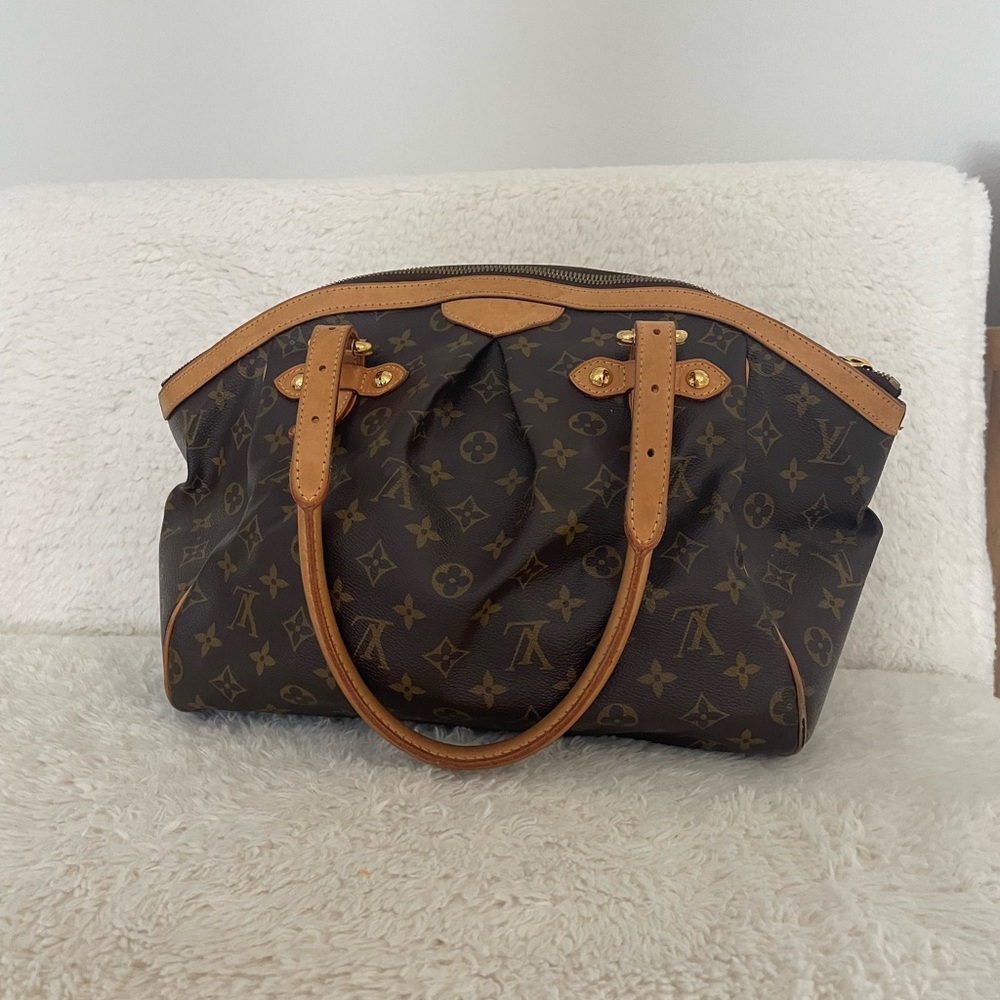 AUTHENTIC Louis Vuitton Monogram Tivoli GM